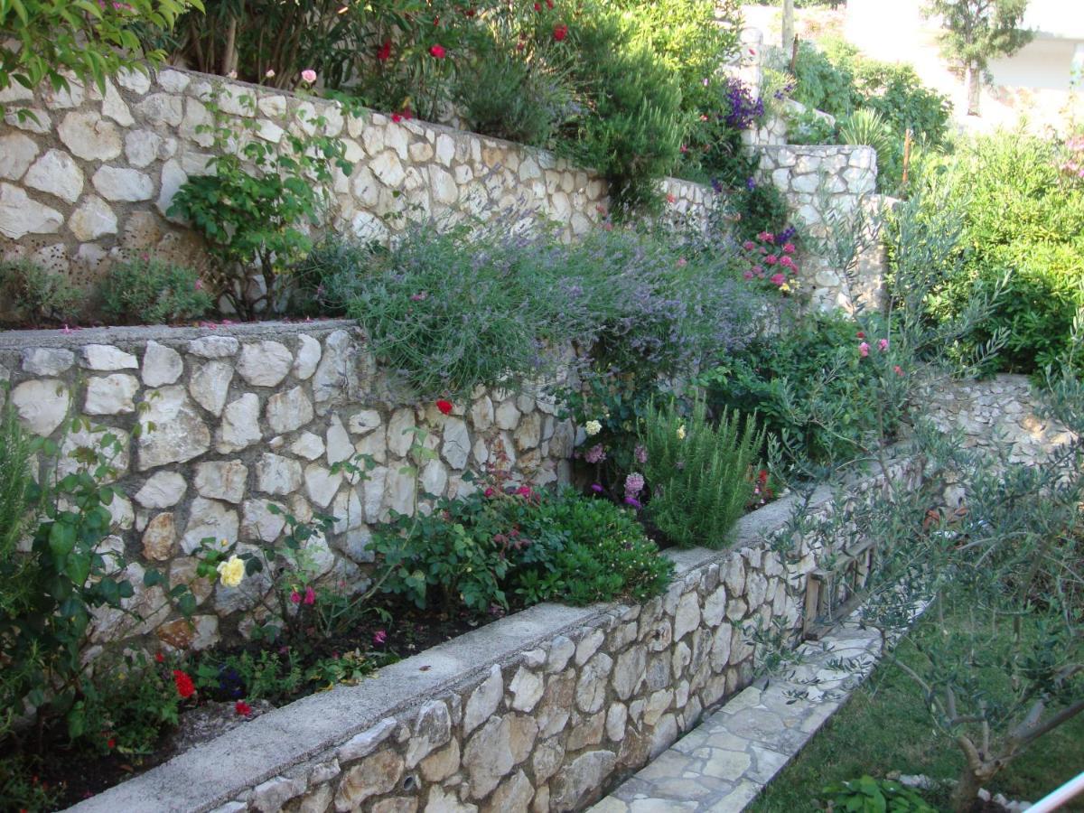 Apartmani Lavanda Pag Town Εξωτερικό φωτογραφία