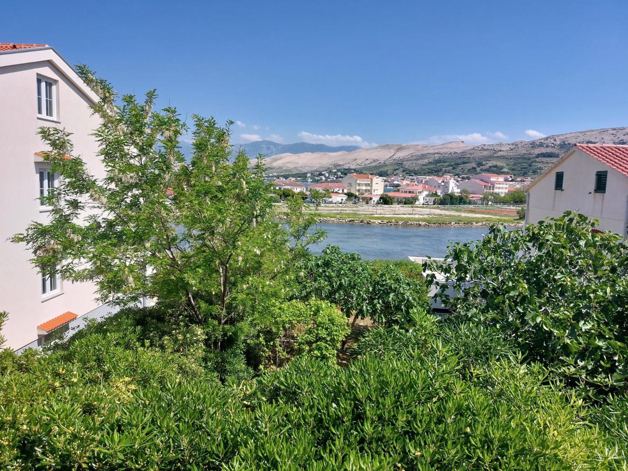 Apartmani Lavanda Pag Town Δωμάτιο φωτογραφία